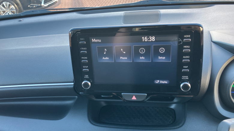 Toyota Yaris 1.5 Hybrid Design 5dr CVT Hybrid Hatchback